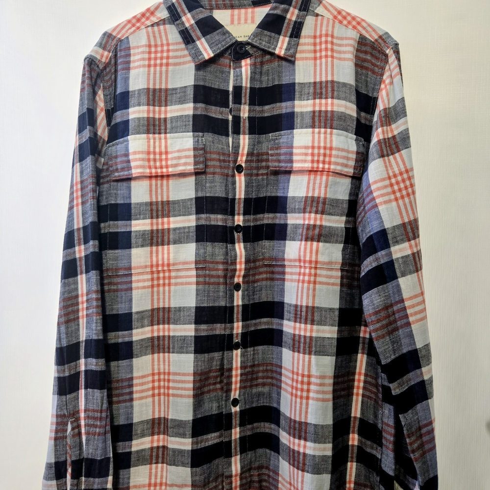 American Eagle Outfitters Plaid Button-Down Shirt in Navy, White & Coral